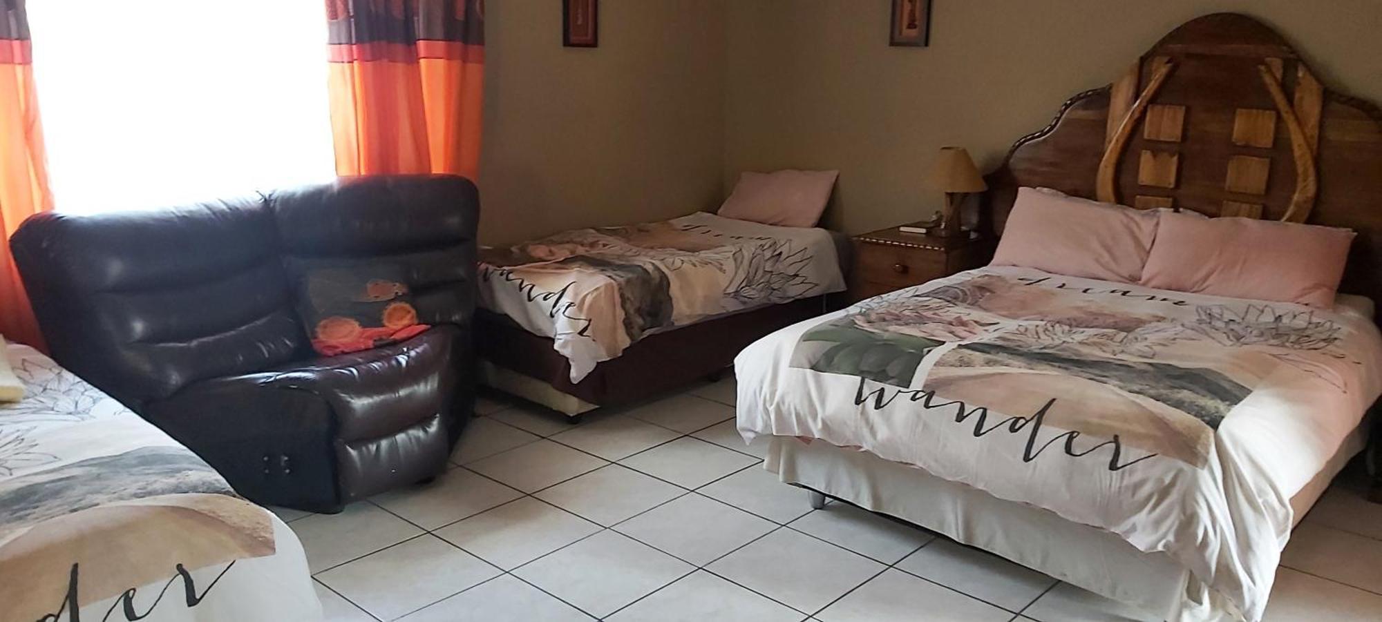 African Elephant Guesthouse Джермистон Экстерьер фото